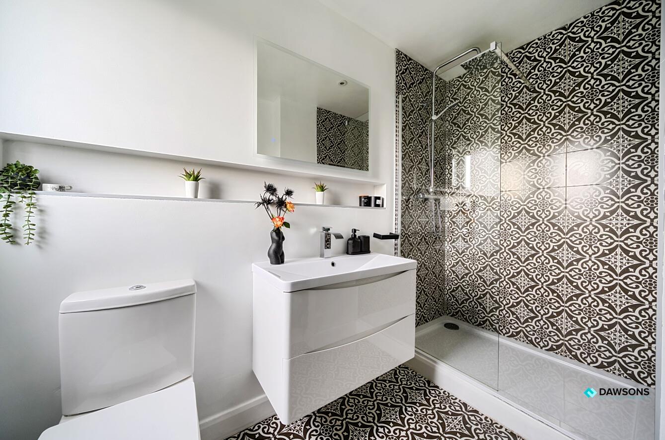 Waverley Drive, Mumbles, Swansea, SA3 5SY